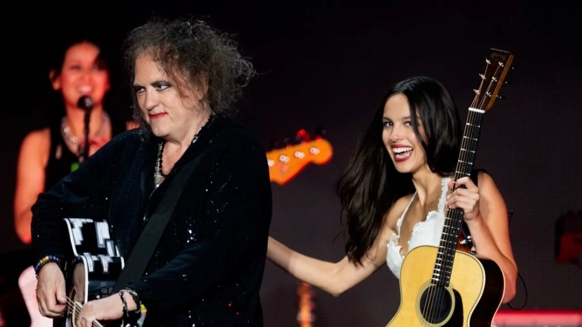 Robert Smith de The Cure est un grand fan d'Olivia Rodrigo