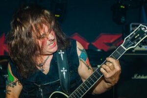 Ross « The Boss » Friedman, dictateurs légendaires et guitariste de Manowar, décédé à 72 ans