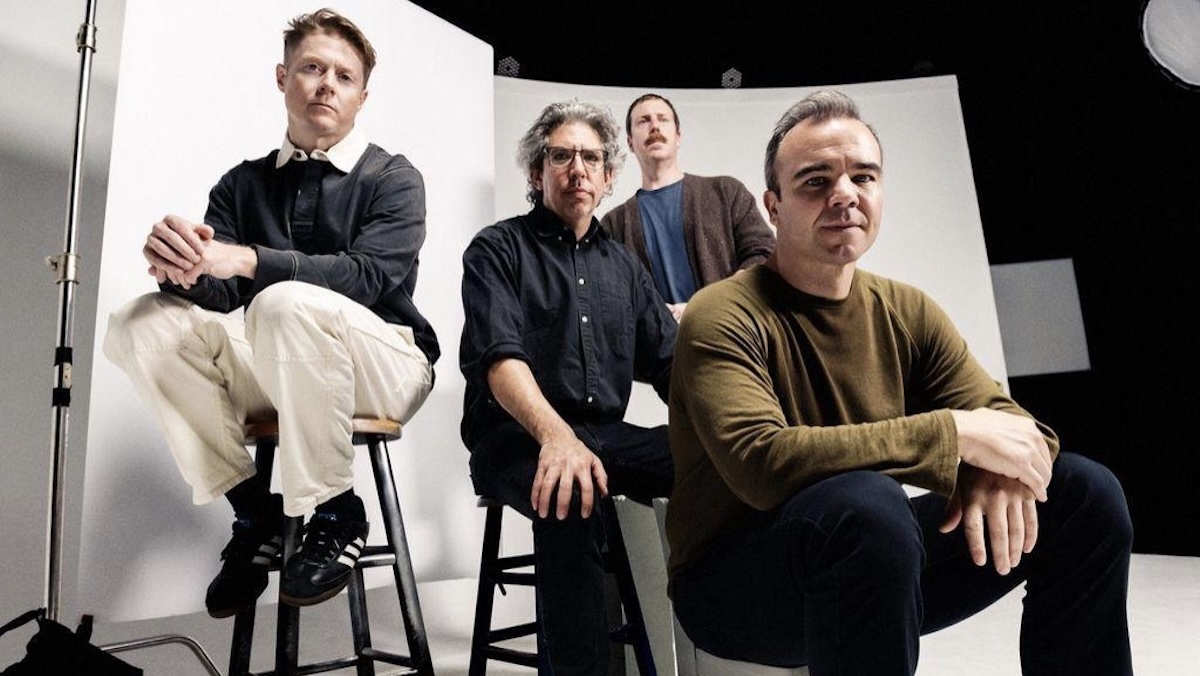 Future Islands annonce un nouvel album de compilation pour célébrer son 20e anniversaire