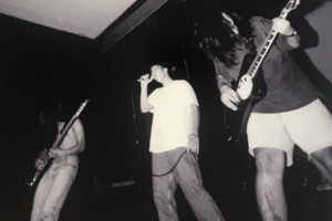 « J'ai créé le groupe » : DOMINIC GARCIA, ancien membre de DEFTONES, revient sur ses débuts et sa sortie brutale