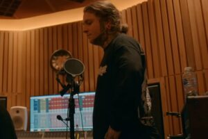 JOSH DAVIES à propos de son licenciement d'INGESTED en raison d'allégations d'inconduite sexuelle : « Je maintiens que je n'ai jamais abusé ni profité de qui que ce soit »