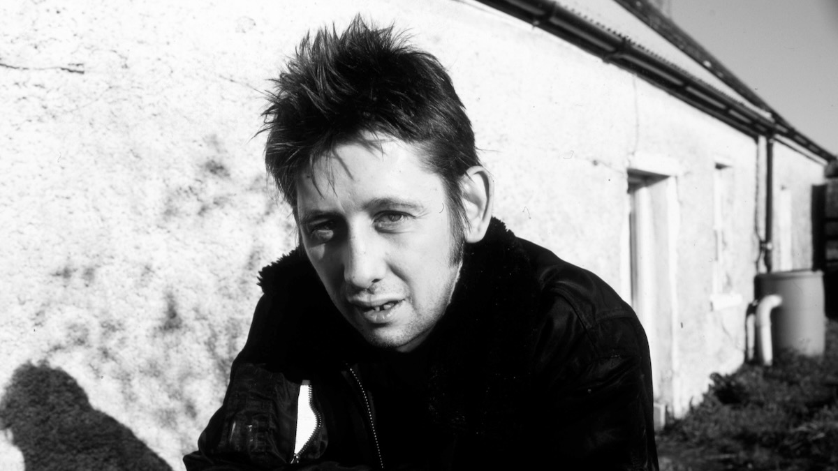 L'album hommage à Shane MacGowan 20th Century Paddy est annoncé, Bruce Springsteen reprend "A Rainy Night in Soho": Stream