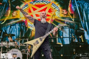 Le guitariste d'ANTHRAX, SCOTT IAN, révèle une blessure au dos douloureuse après un spectacle de croisière glacial