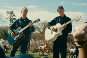 NEW IDEA SOCIETY (CAVE IN, etc.) signe une rechute des records et annonce un nouveau record d'incendie sur la colline