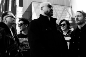 POISON THE WELL Le chanteur JEFFREY MOREIRA parle de « Selling Out » et de la différence entre leurs disques