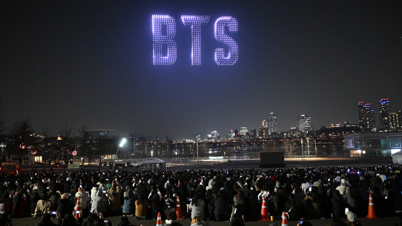 Pourquoi le retour de BTS avec "Arirang" est vraiment très important : NPR