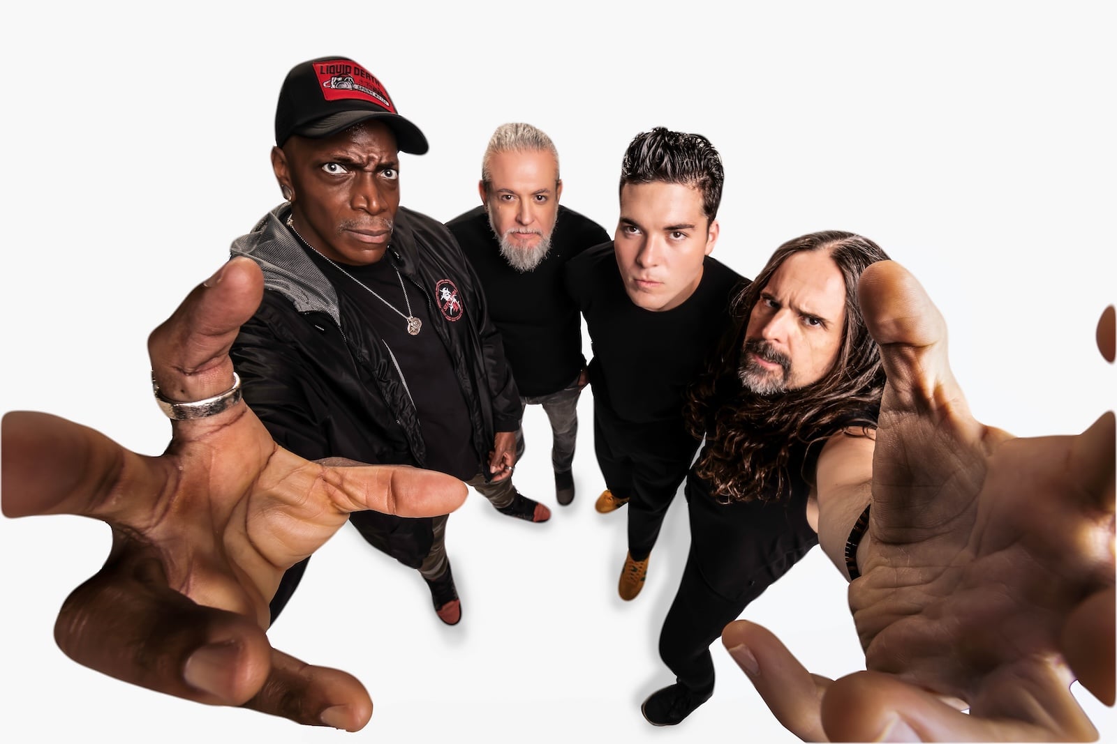 Sepultura 2026 band photo featuring Derrick Green on vocals, Andreas Kisser on guitars, Paulo Jr. on bass, and Greyson Nekrutman on drums