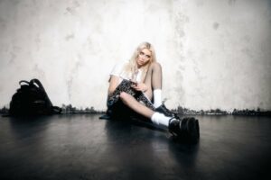 THE PRETTY RECKLESS annonce son nouvel album Dear God et sa tournée mondiale 2026