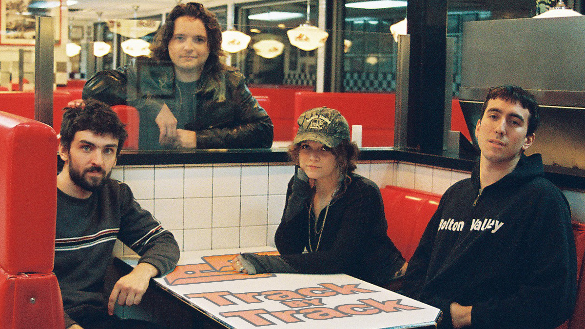 Robber Robber décompose le nouvel album Two Wheels Move the Soul