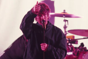 Turnstile Perform, ensemble Coachella émotionnel et triomphal