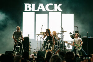 Le drapeau noir à Coachella 2026 était étrange