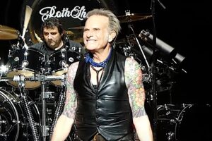 David Lee Roth donne le coup d'envoi de la tournée 2026 avec Van Halen Classics