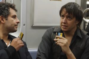Julian Casablancas critique les sionistes américains dans le métro