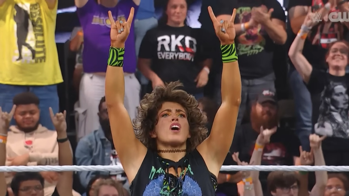 Lizzy Rain remporte le premier match WWE NXT avec un finisher inspiré d'AC/DC