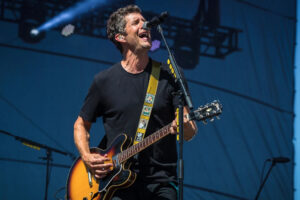 Better Than Ezra lance un concours de composition de chansons IA pour les fans