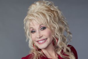 Dolly Parton est la personne la plus populaire en Amérique, selon un nouveau sondage