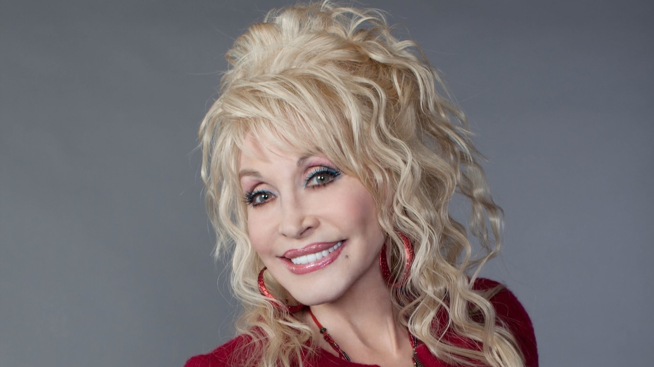Dolly Parton est la personne la plus populaire en Amérique, selon un nouveau sondage