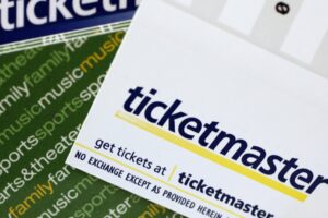 Impact du verdict de monopole Ticketmaster-Live Nation sur le prix des billets : NPR