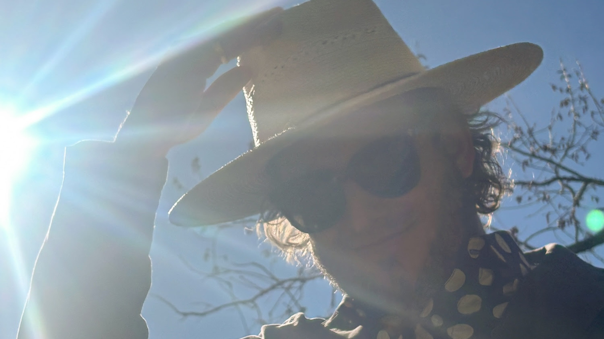 Justin Vernon de Bon Iver détaille le tournage de "Bon Dylan" au Festival des Eaux Claires 2026