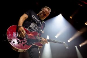 Peter Hook ne soutiendra pas New Order à la cérémonie du Rock Hall, mais est prêt à jouer avec eux
