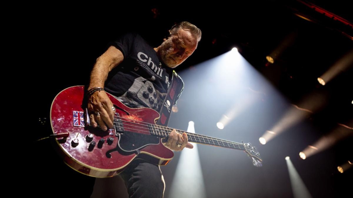 Peter Hook ne soutiendra pas New Order à la cérémonie du Rock Hall, mais est prêt à jouer avec eux
