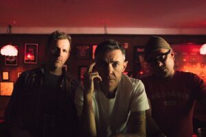 Sparta annonce un nouvel album et dévoile le single « Crater »