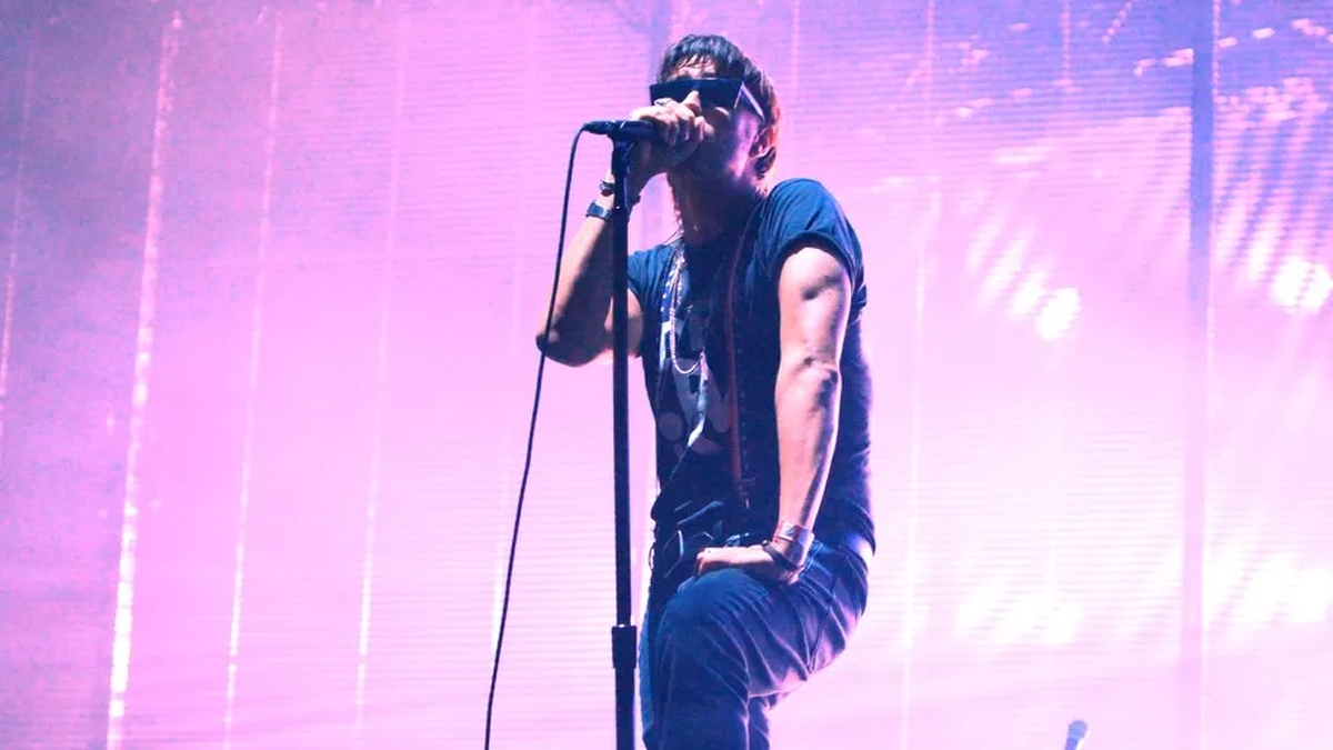 The Strokes "Falling Out of Love" sur une nouvelle chanson : Stream