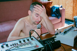 Jack Antonoff sur le nouvel album de Bleachers, Springsteen's Advice : Podcast