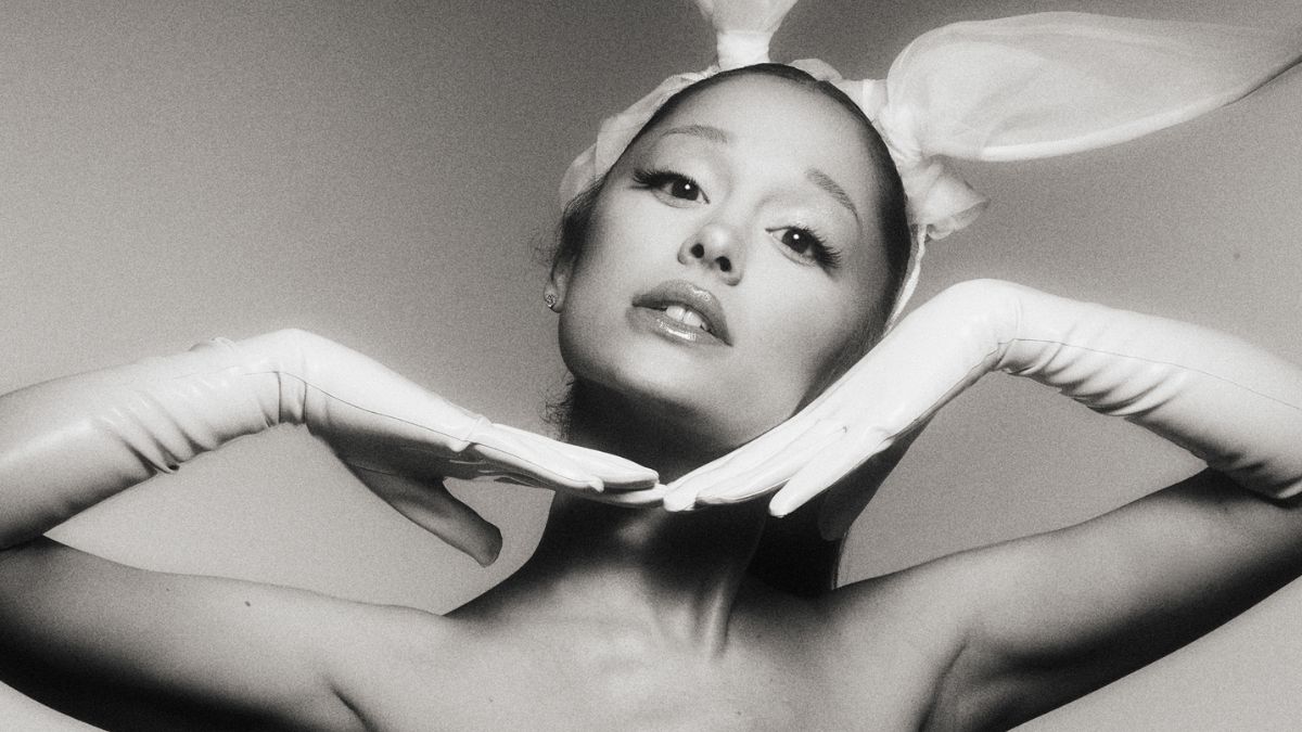 Ariana Grande dévoile Dangerous Woman (édition du dixième anniversaire) : Stream