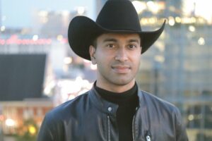 Cette star de la country apporte une ambiance pakistanaise à ses chansons : NPR