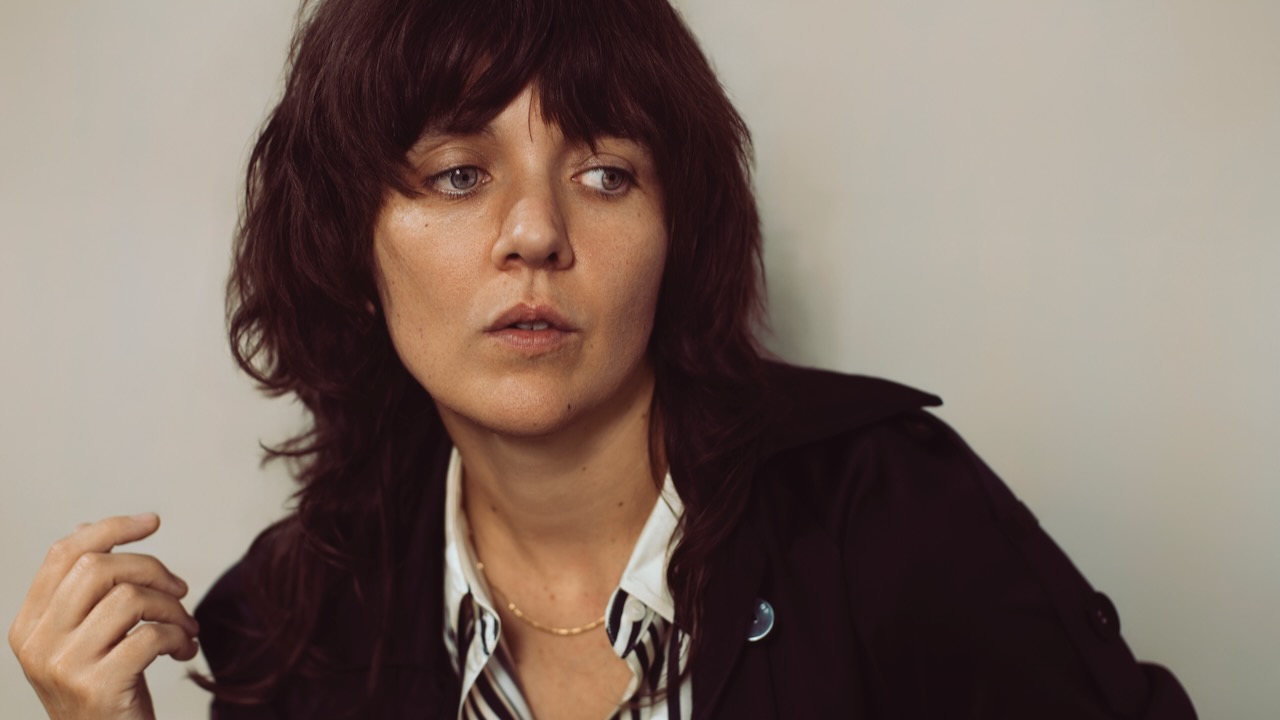 Courtney Barnett sur Creature of Habit, Travailler avec Flea et Waxahatchee : Podcast