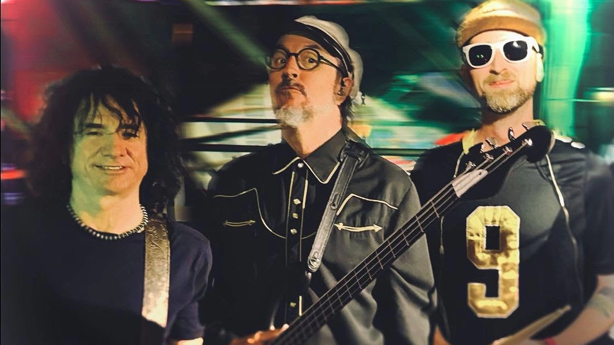 Nouvel EP surprise de Primus, incluant la nouvelle chanson "The Ol' Grizz"