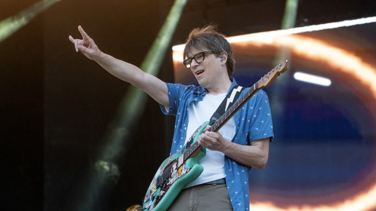 Rivers Cuomo de Weezer a publié un mystérieux lot de reprises sur YouTube
