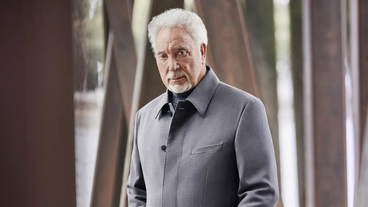 Tom Jones annonce les dates de sa tournée nord-américaine pour 2026