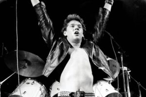 Un nouveau documentaire sur le regretté chanteur d'Iron Maiden, Paul Di'Anno, sortira en juin