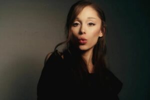 Ariana Grande va commencer sa « tournée du soleil éternel »