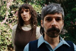 Widowspeak's Roses, répartition piste par piste : interview