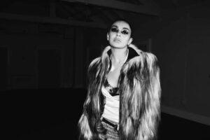 Comment obtenir des billets pour la « Tournée Musique, Mode et Film » de Charli XCX