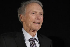 Clint Eastwood pourrait ne pas être à la retraite, selon son fils