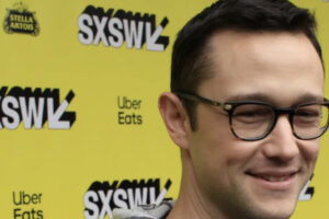 Joseph Gordon-Levitt parle de sa participation aux rassemblements clandestins de Peter Thiel