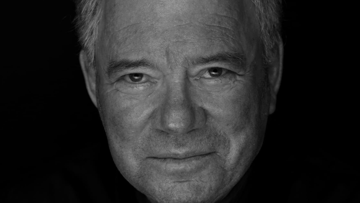 William Shatner envisage de porter son projet heavy metal sur scène