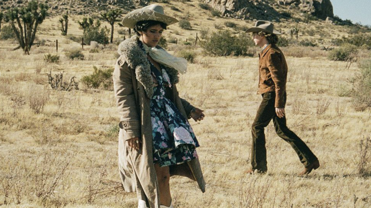 Beck publie une version en duo de "Ride Lonesome" avec Sierra Ferrell : Stream