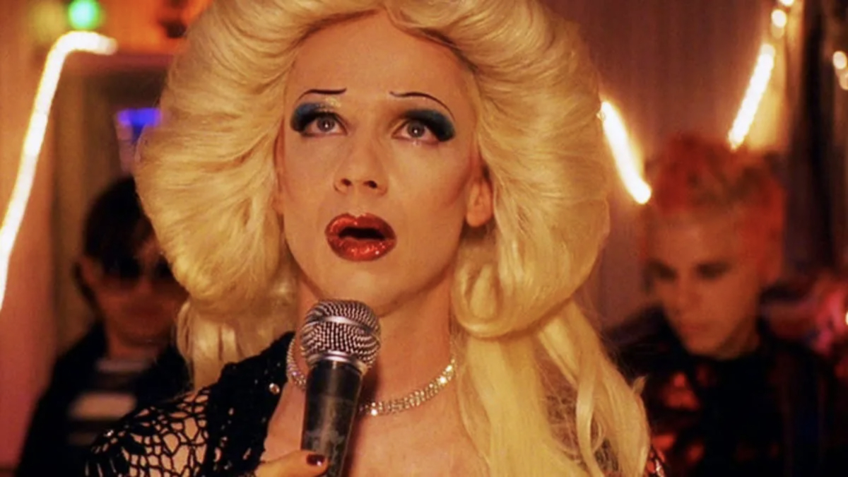 John Cameron Mitchell présente Hedwig and the Angry Inch pour la tournée du 25e anniversaire