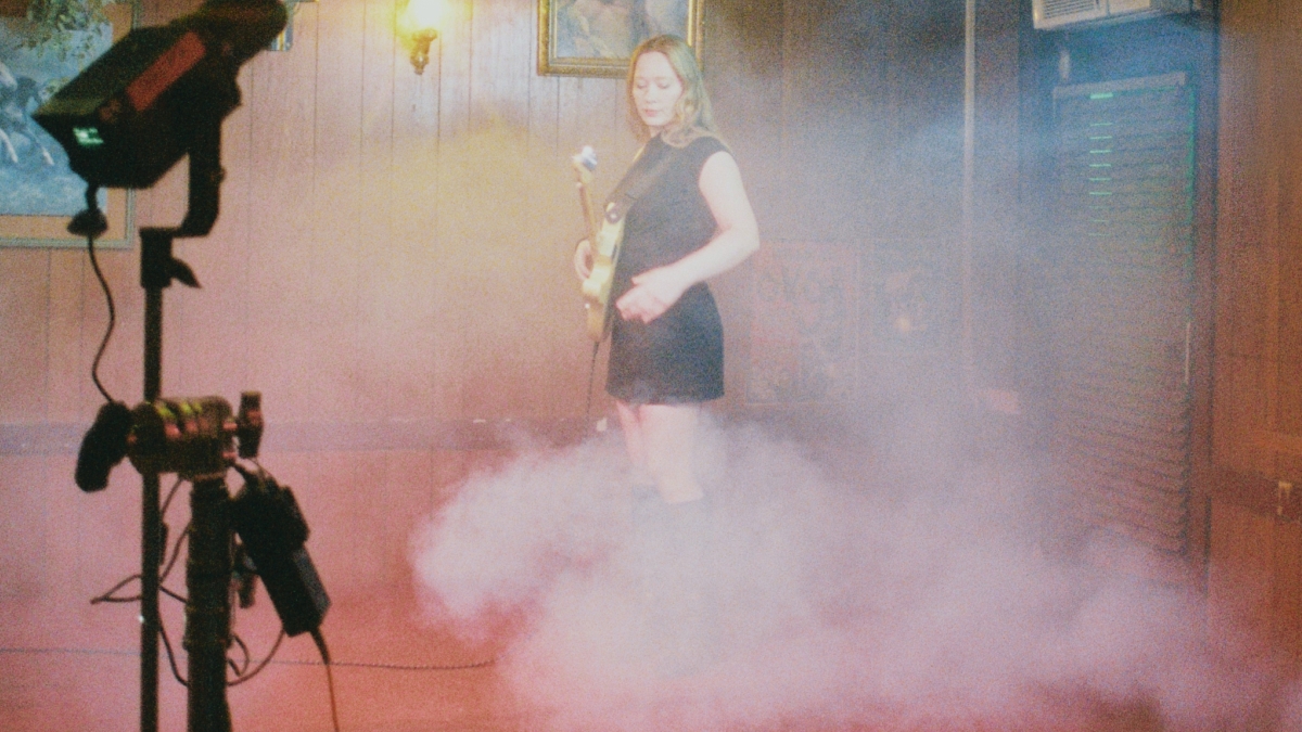 Julia Jacklin signe avec 4AD et annonce une tournée nord-américaine à l'automne 2026