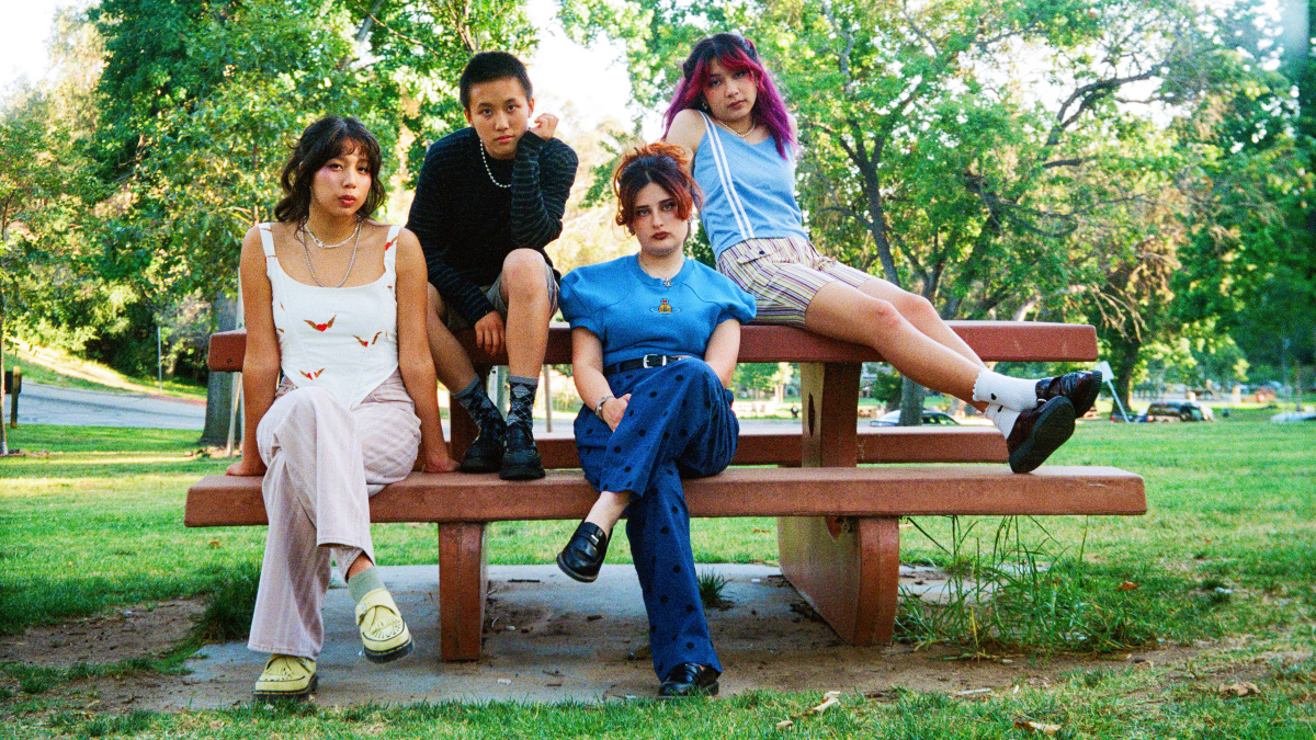 Les Linda Lindas sortent leur nouveau single "Burning Out" : streaming