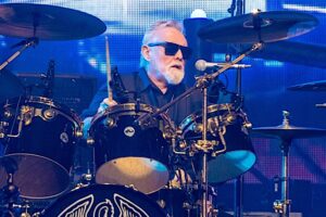 Roger Taylor de Queen's annonce un nouvel album solo et dévoile le premier single
