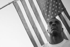Vince Staples tire la sonnette d'alarme sur Cry Baby