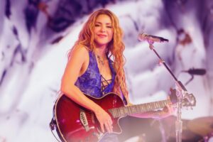 Shakira et la FIFA annoncent 500 000 $ pour les secours suite au tremblement de terre au Venezuela
