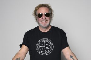 Sammy Hagar défend la performance prévue lors de l'événement Freedom 250