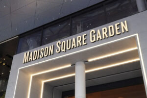 Le Madison Square Garden poursuit WIRED après un article sur le suivi des célébrités gays